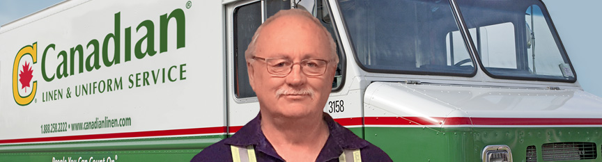 picture of Randy Ireland in front of truck