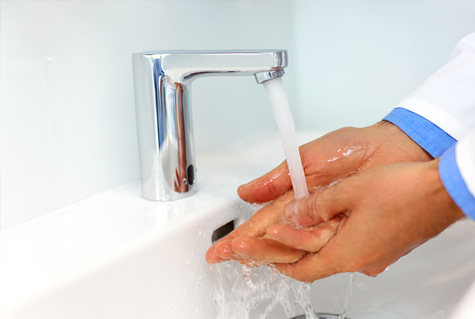Image of doctor washing hands