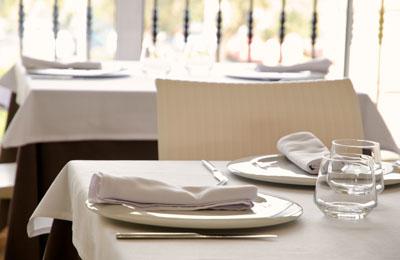 image of dining room table with cloth linen